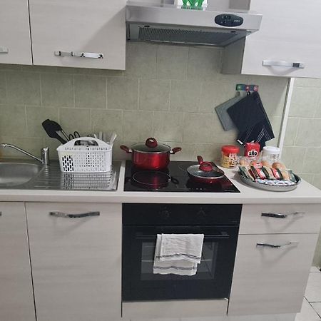 Appartamento Roma Vicino Metro C 外观 照片